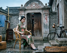 长恨歌：个人与时代的错位叙事——王安忆《长恨歌》优秀读后感及高考材料作文范文